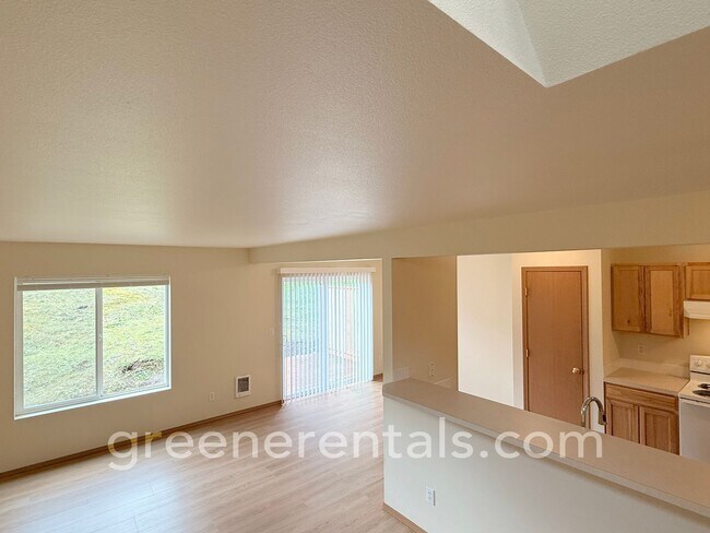 Building Photo - Desoto-721