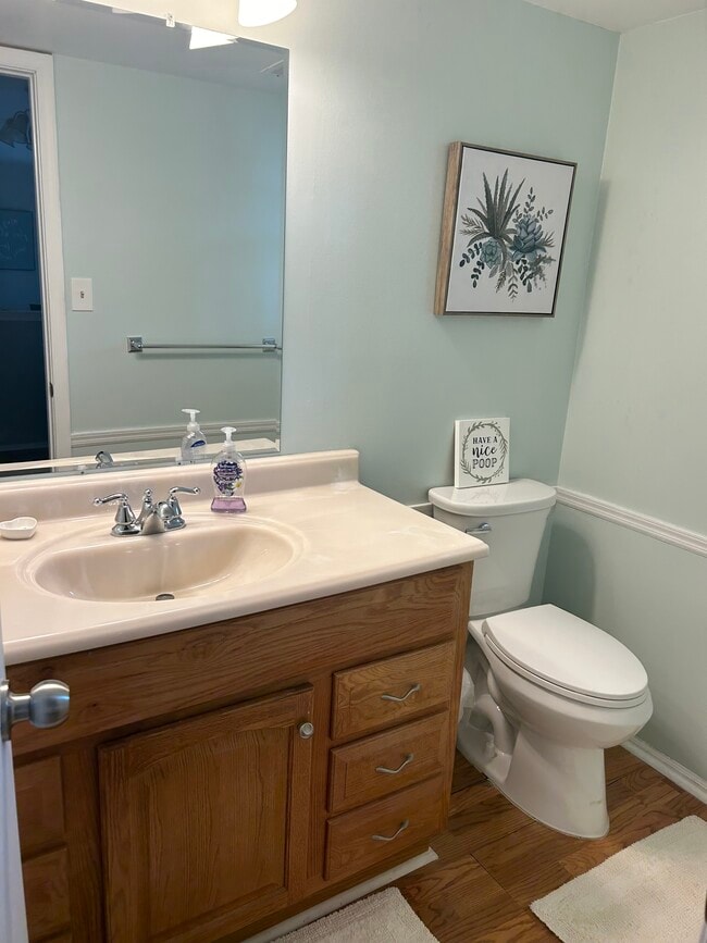 Building Photo - 239 Crown Prince Dr