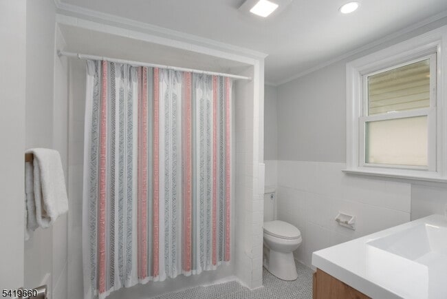 Building Photo - 108 Thomas St