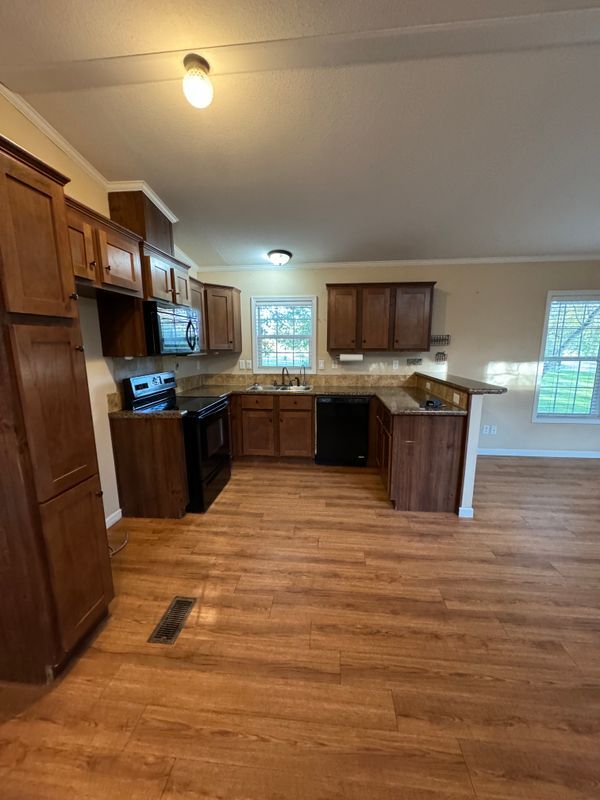 Building Photo - 13338 Longstreet Rd