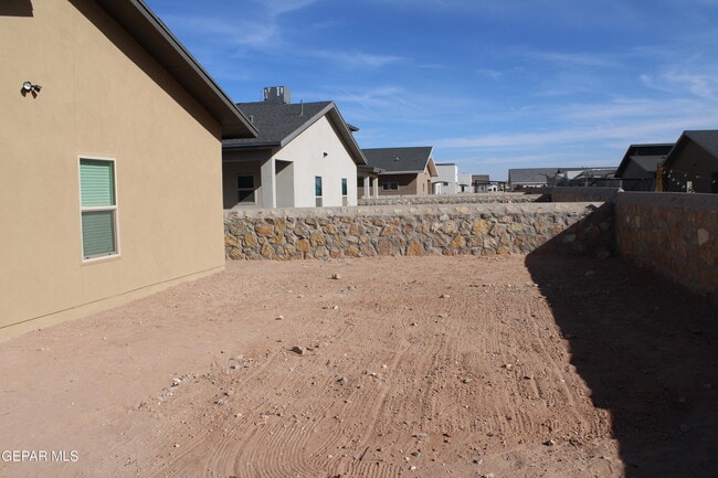 Building Photo - 15220 Ambition Ave