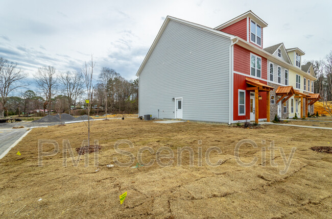 Building Photo - 1901 Cypress Ln