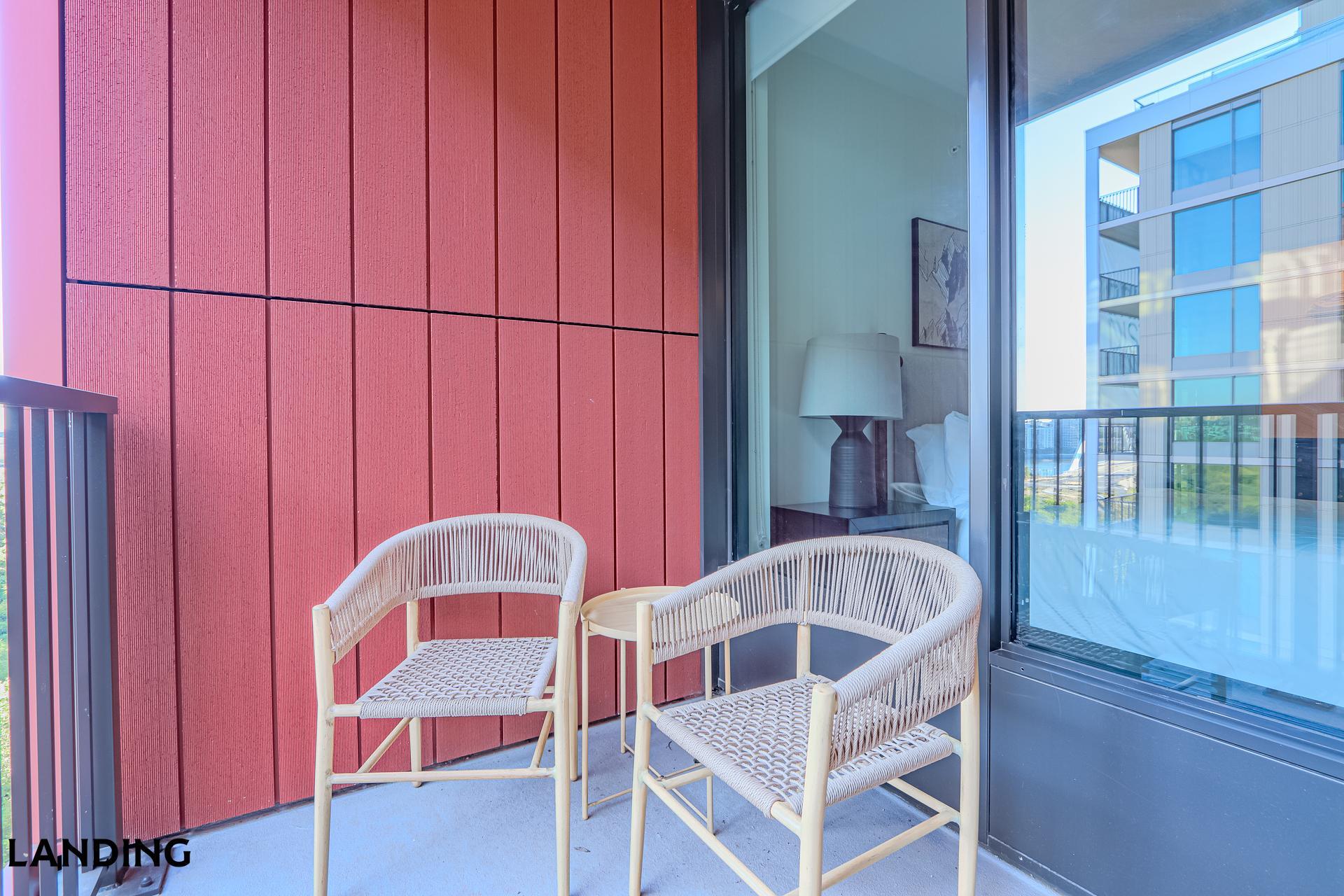 Building Photo - 632 Howard Rd SE