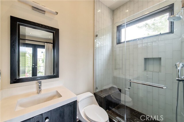 Building Photo - 268 S Clark Dr