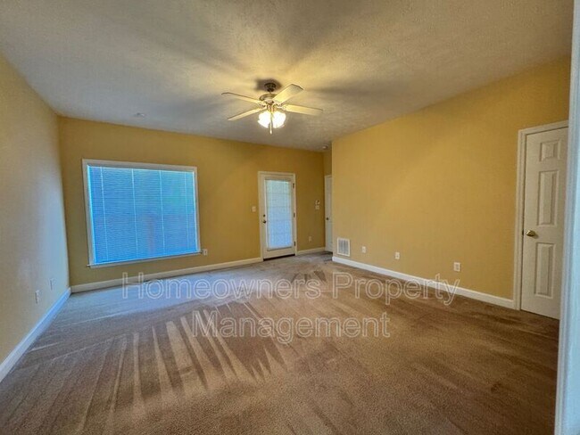 Building Photo - 3537 Maccumber Ct