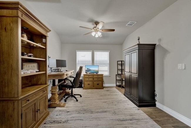 Building Photo - 2287 Gran Cielo Trl