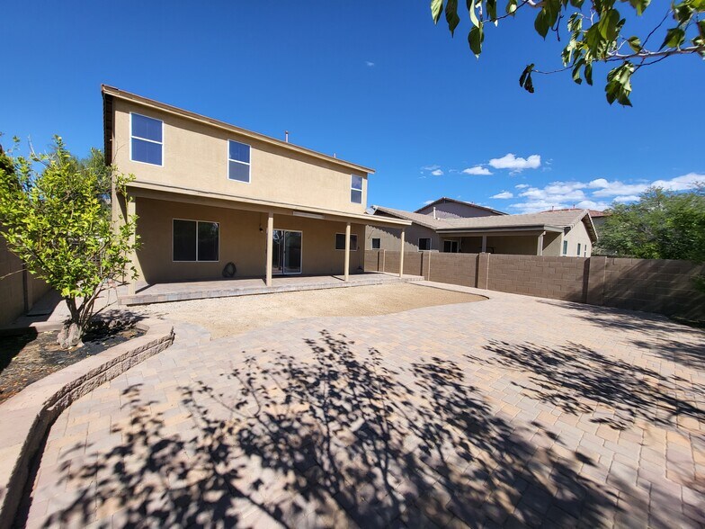 Building Photo - 3363 W Sagebrush Hills Ct