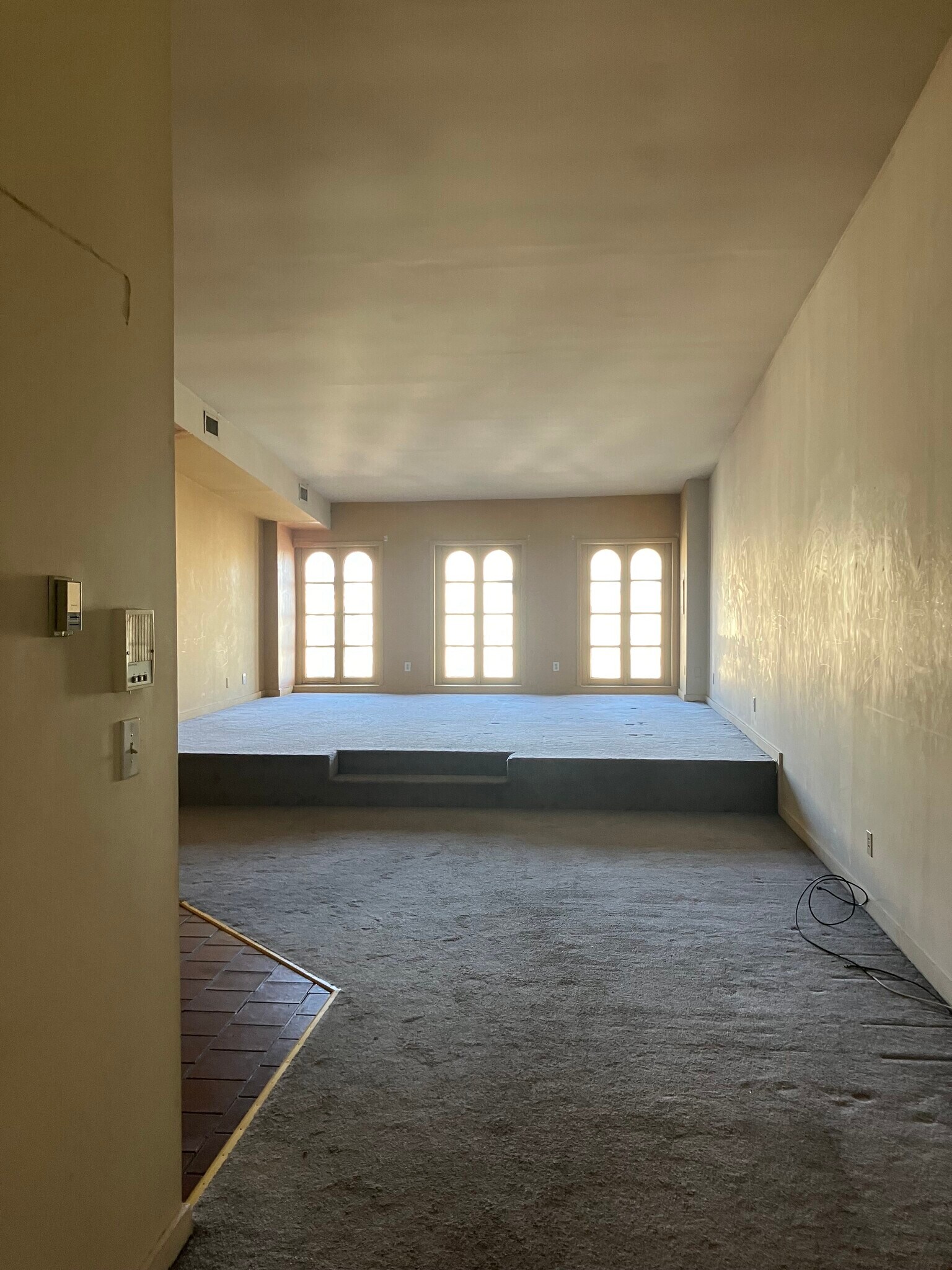 Building Photo - 104 Chestnut St