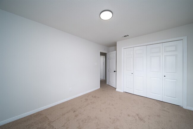 Building Photo - 3338 Oak Branch Ln