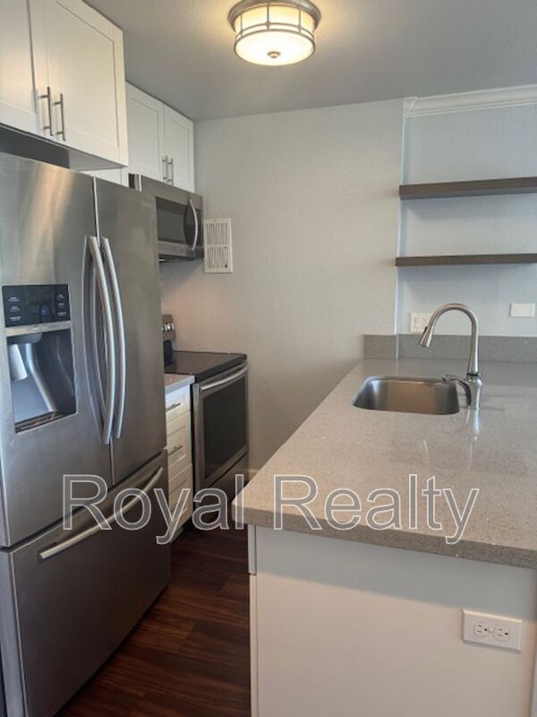 Building Photo - 98-450-450 Koauka Loop