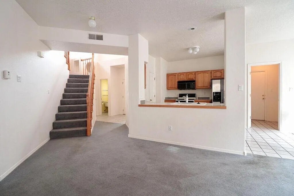 Building Photo - 8020 Brittany Ave NE