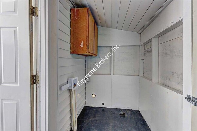 Building Photo - 760 Magnolia Dr