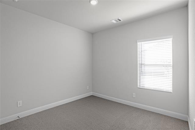 Building Photo - 615 Tidal Dr