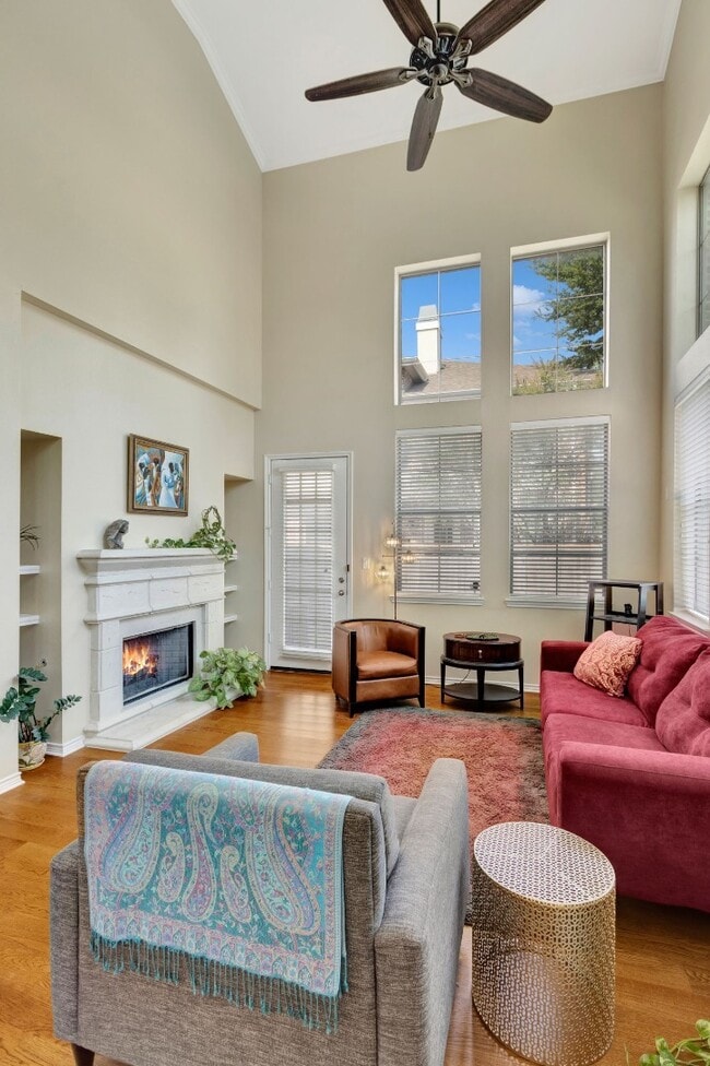 Building Photo - Richardson Townhome