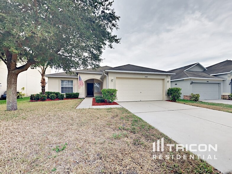 Building Photo - 2304 Roanoke Springs Dr