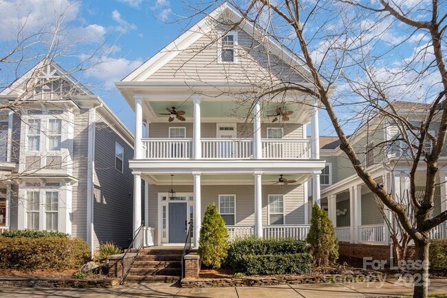 Building Photo - 12617 Doster Ave
