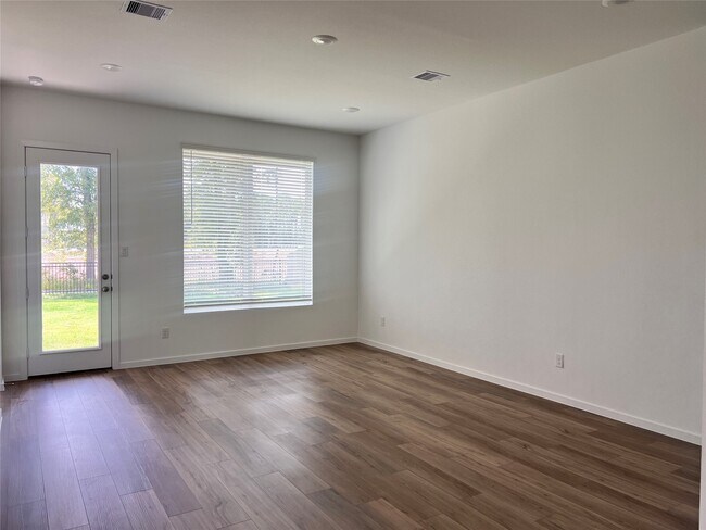 Building Photo - 8306 Boundary Waters Dr