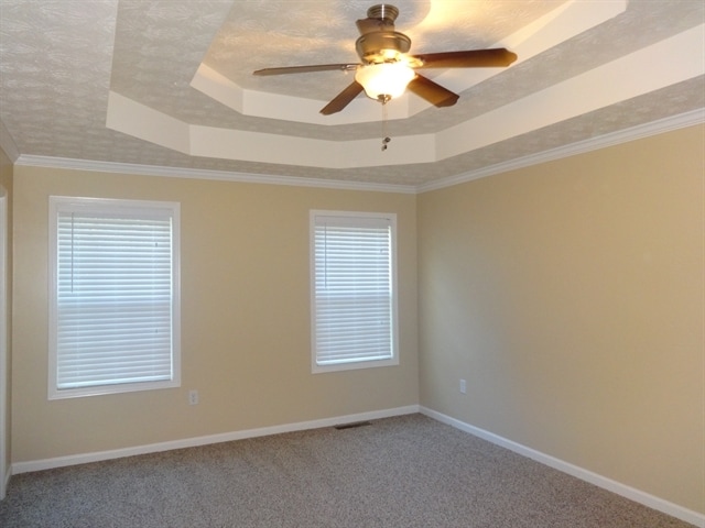 Building Photo - 718 Nottingham Dr