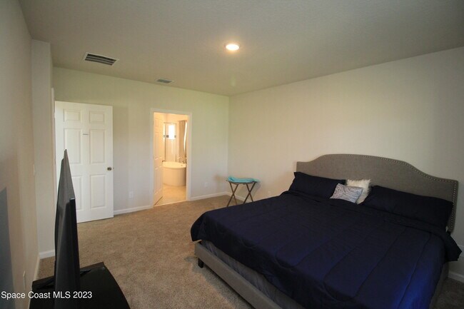 Building Photo - 2339 Bonnyton Ln NW