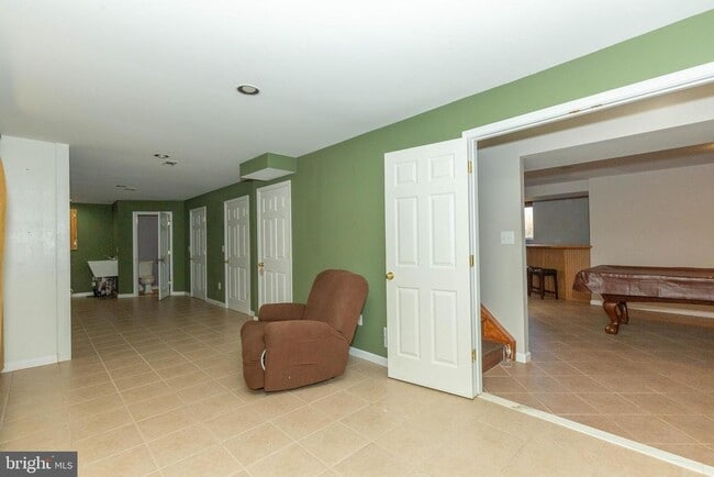 Building Photo - 180 Muirfield Ct