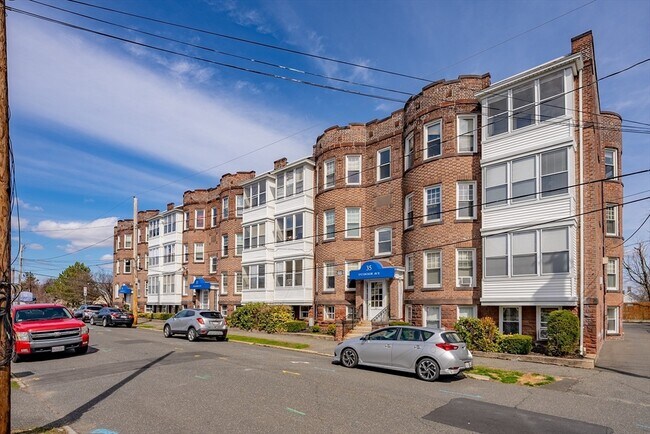 Building Photo - 39 O'Connor Ave