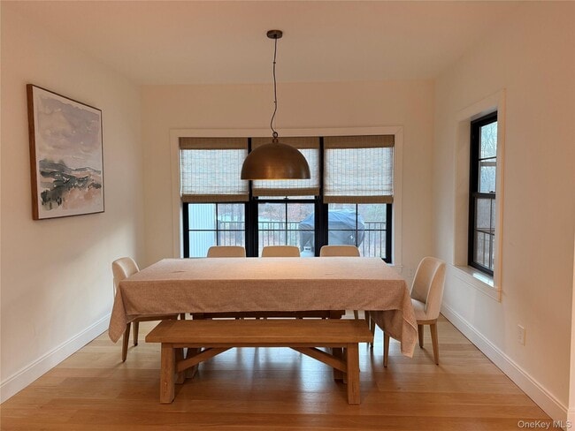 Building Photo - 6 Conifer Ct