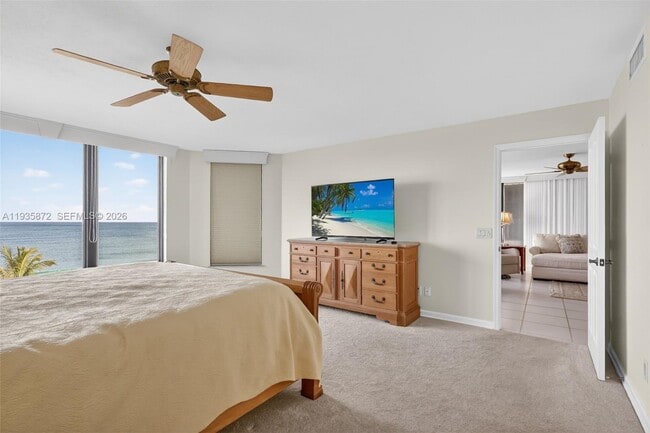 Building Photo - 4000 N Hwy A1A