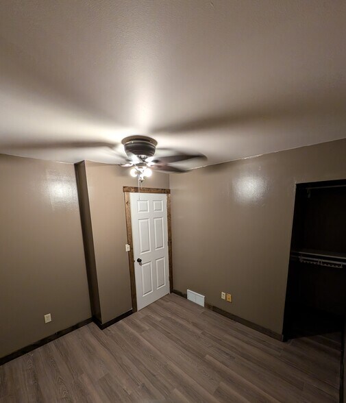 Building Photo - 704 Ware St