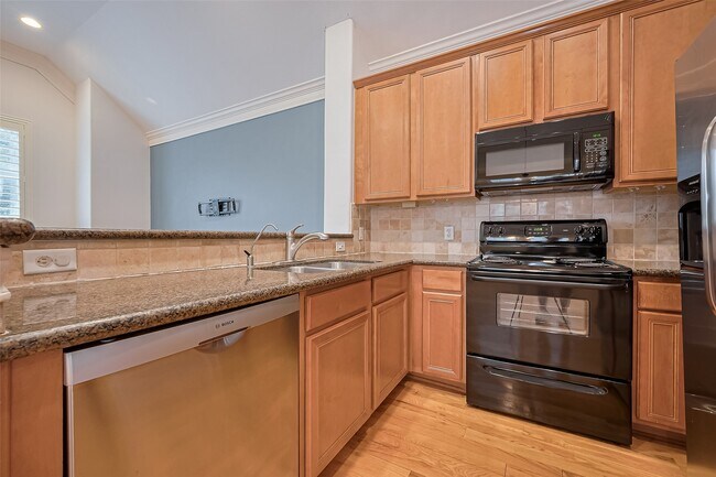 Building Photo - 2624 Starboard Point Dr