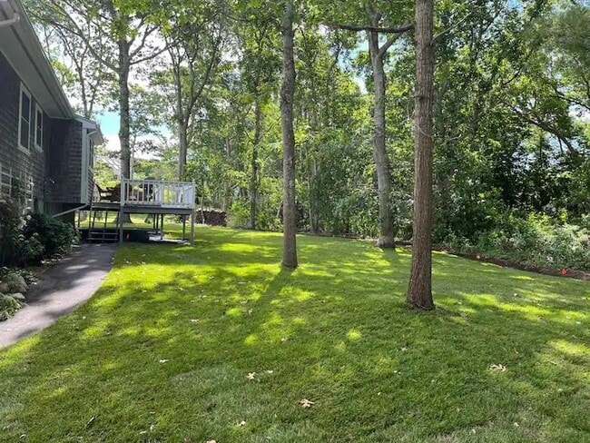 Building Photo - 110 Elgin Rd