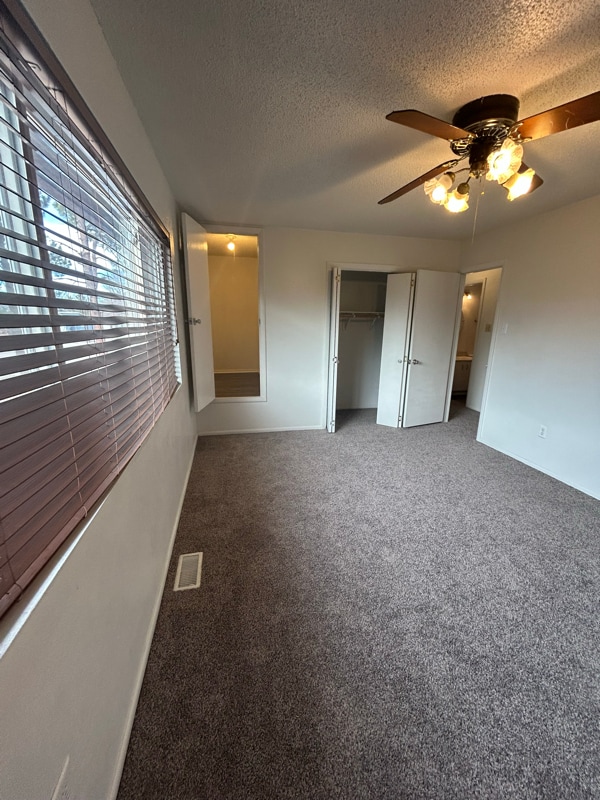 Building Photo - 2530 Taylor Ln