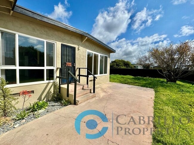 Primary Photo - 3709 Cedar St