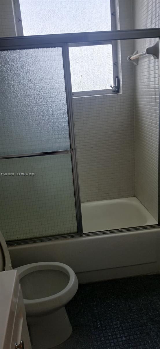 Building Photo - 1591 NE Miami Gardens Dr