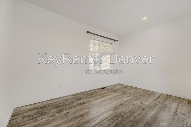 Building Photo - 13967 Night Owl Ln
