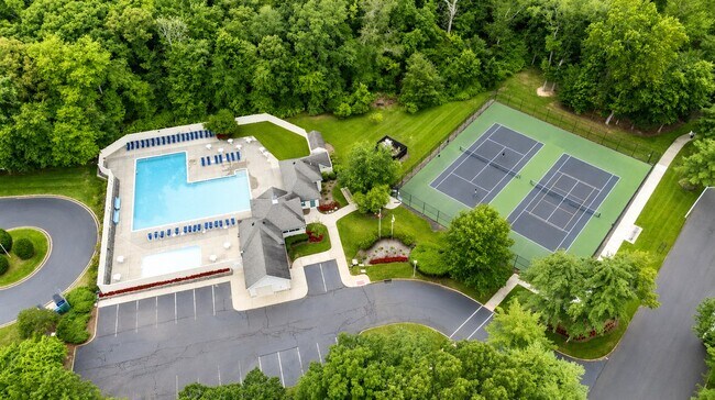 Building Photo - 93 Briarwood Ct