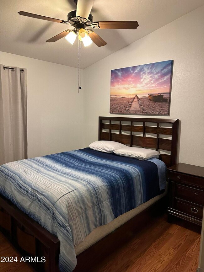 Building Photo - 11025 W Poinsettia Dr