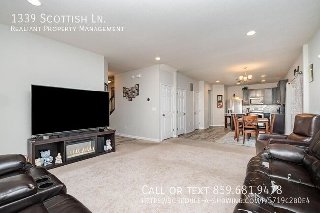 Building Photo - 1339 Scottish Ln