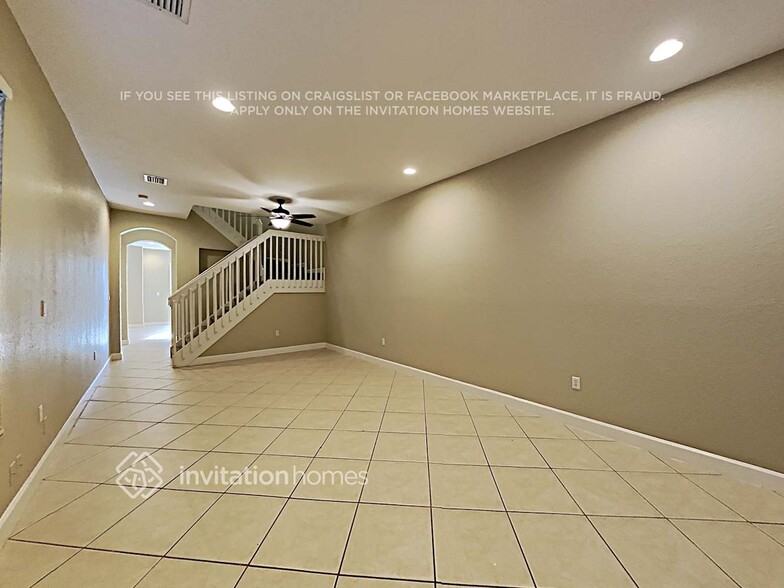 Building Photo - 4432 Arabian Way