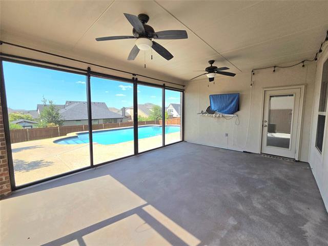 Building Photo - 6916 Talon Dr