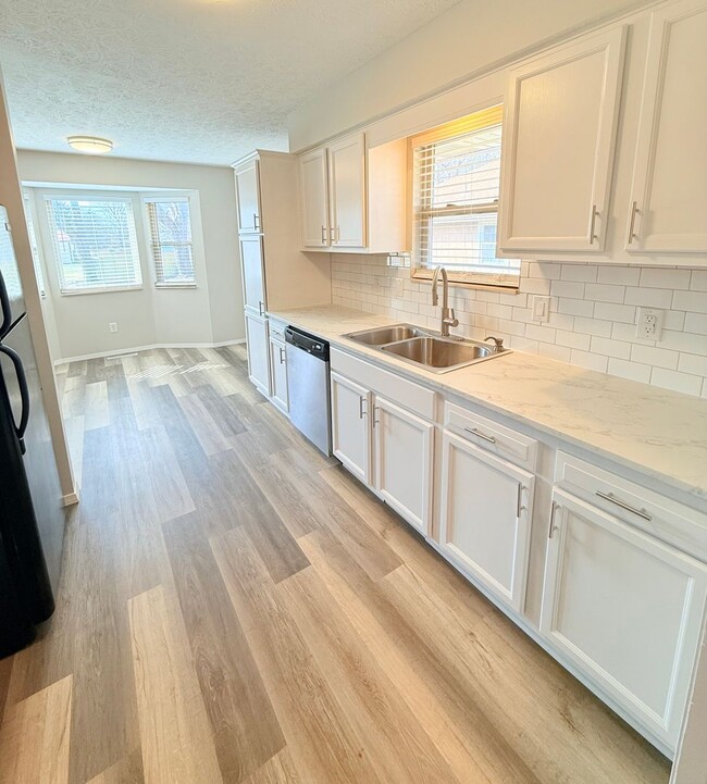 Building Photo - "Lots Of New" in South/West Springfield on a Quite Culta-sac