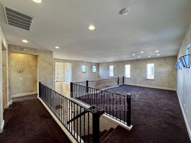 Building Photo - 45632 Corte Royal