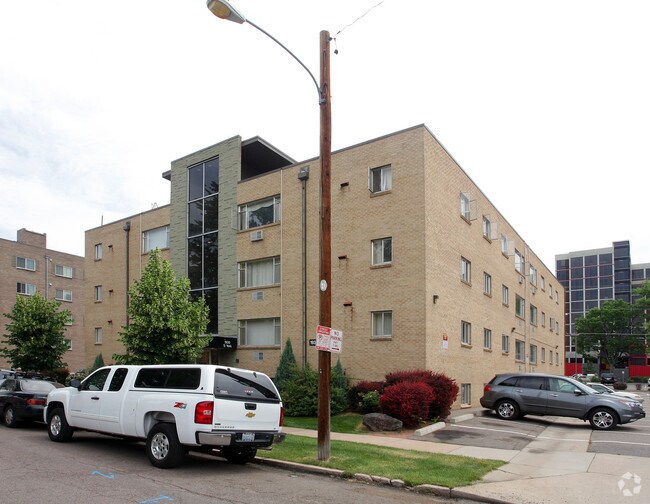 Building Photo - Ridgeline Apartments