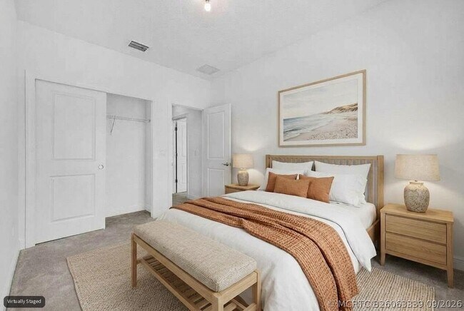Building Photo - 540 Sanderling Cir