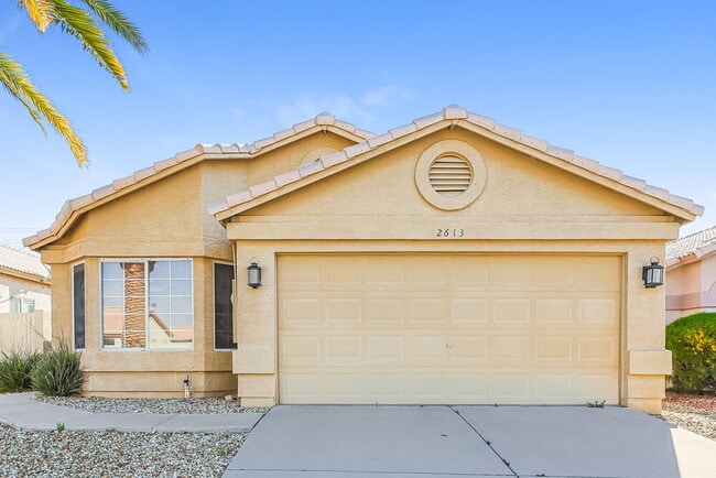 Building Photo - 2613 N Silverado