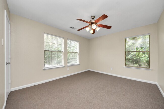 Building Photo - 8127 Tassel Field Ln