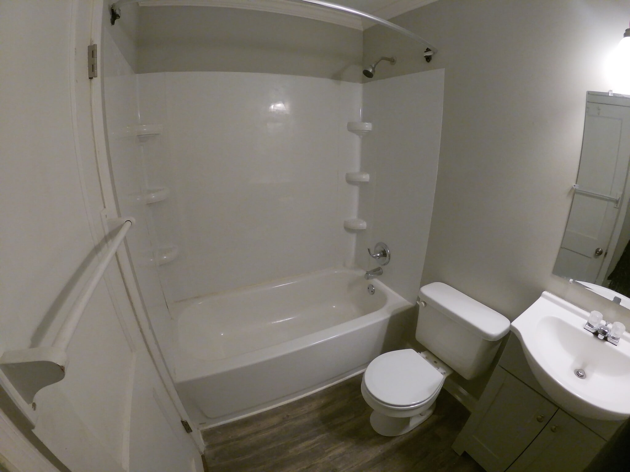 Full bathroom connected to Master bedroom - 203 Maple Ave