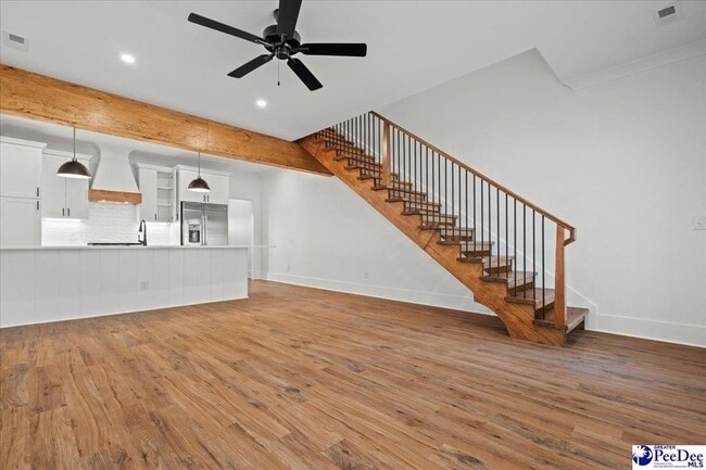 Building Photo - 1306 Twelve Oaks Ln