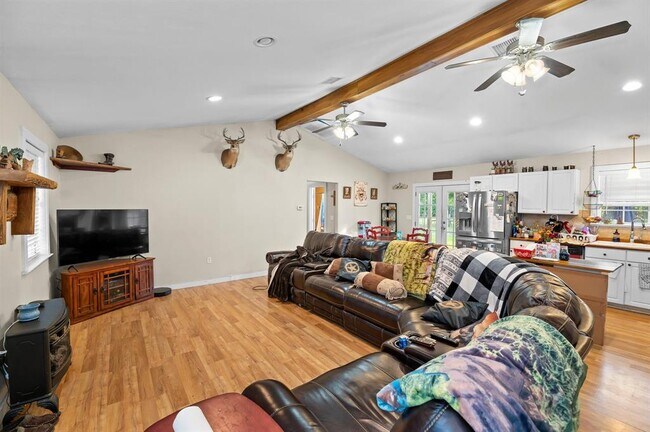 Building Photo - 4771 Co Rd 473
