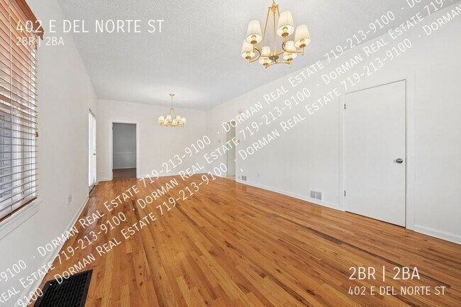 Building Photo - 402 E Del Norte St