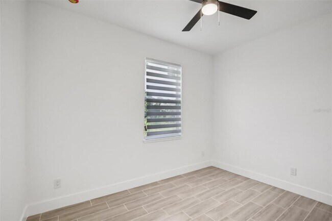 Building Photo - 183 Wright Dr
